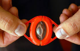 Premiato applicatore rapido di condom