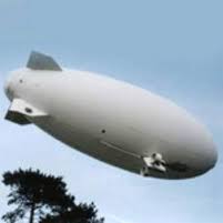 Condom volante promuove il sesso sicuro