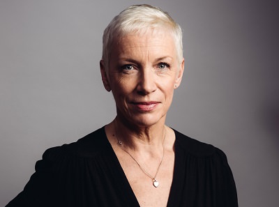 L’impegno di Annie Lennox contro l’AIDS