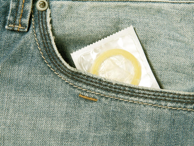 Il carovita colpisce anche i condom