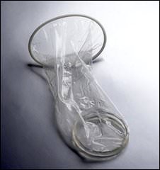 Campagna pro condom femminile