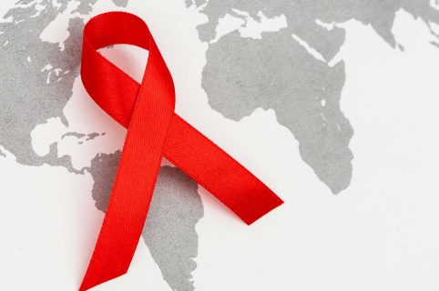 fiocco rosso per il 1° dicembre - giornata mondiale della lotta contro l'aids