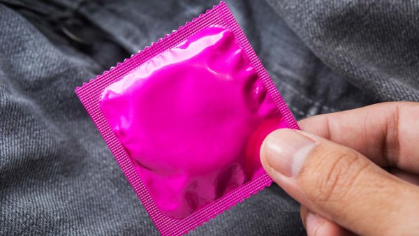 vendita profilattici scaduti